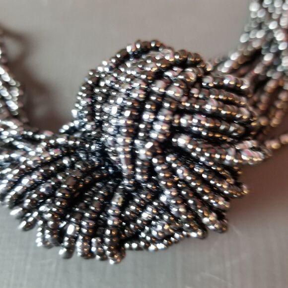 Premier Designs Knotted Bead Necklace - Picture 5 of 6